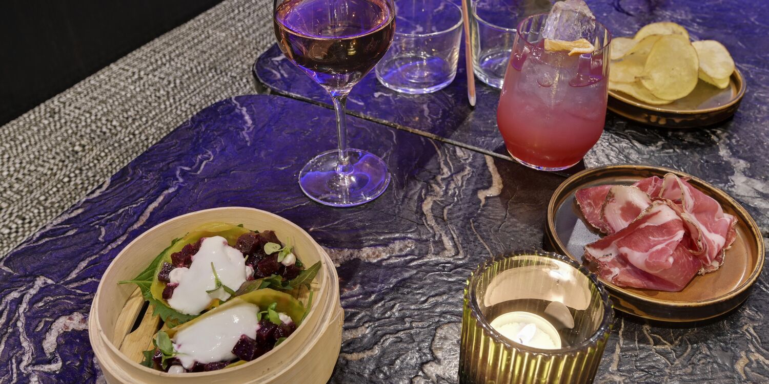 Signature Cocktails & Gourmet Bites